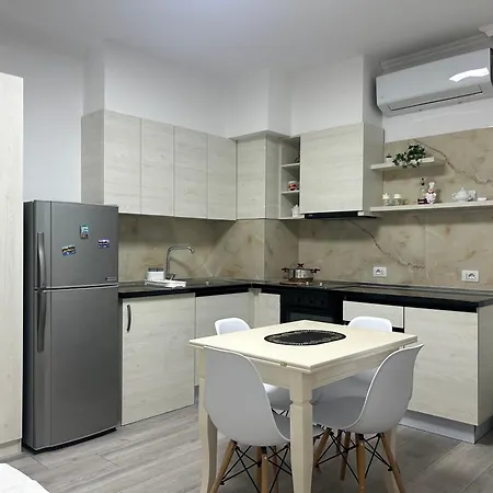 Private Center Apartment Tirana
